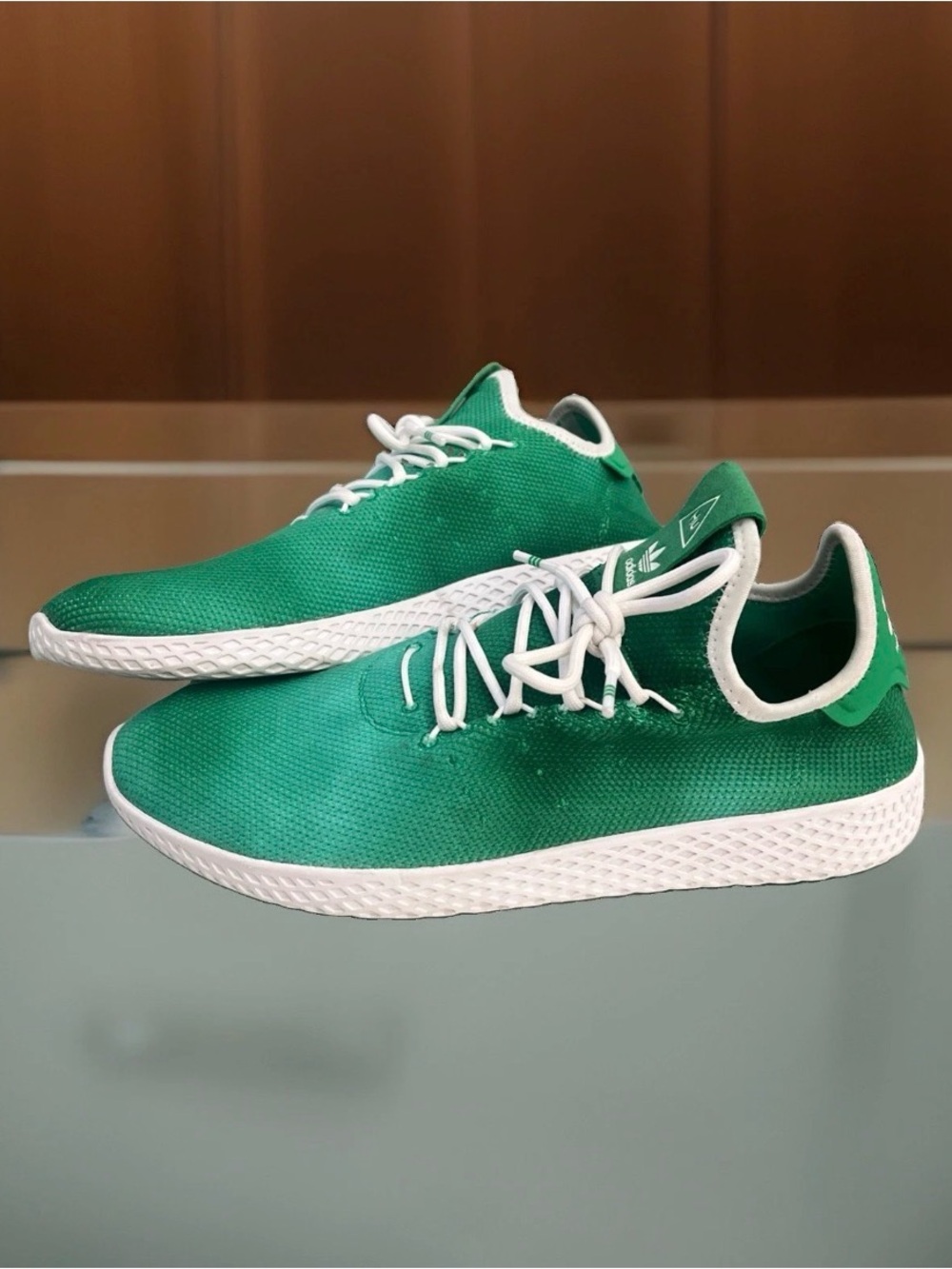 Adidas X Pharrell Williams HU Size Us 10.5 Green/ White Sneakers Tennis Shoes